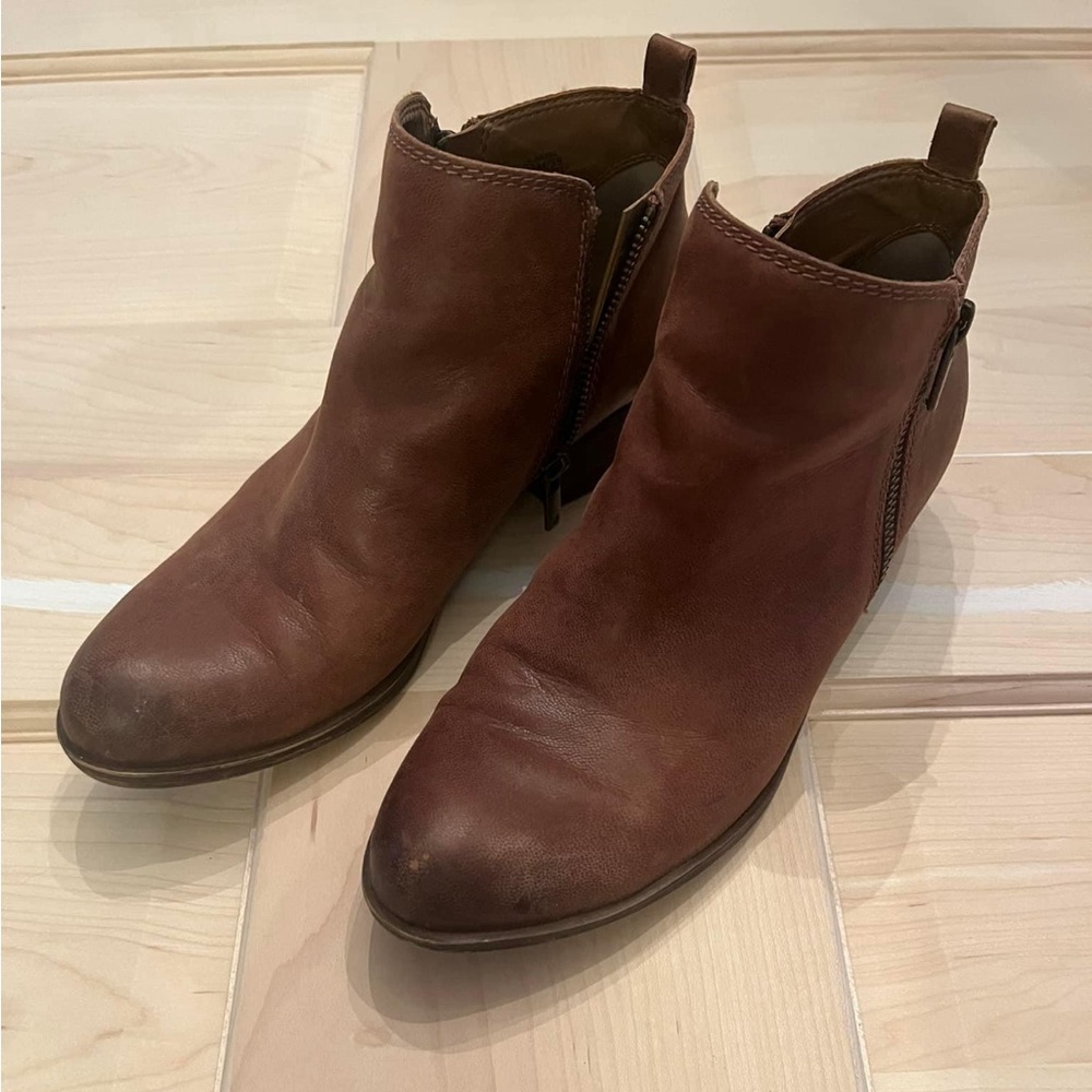 Lucky Brand Leather women’s bootie 8.5